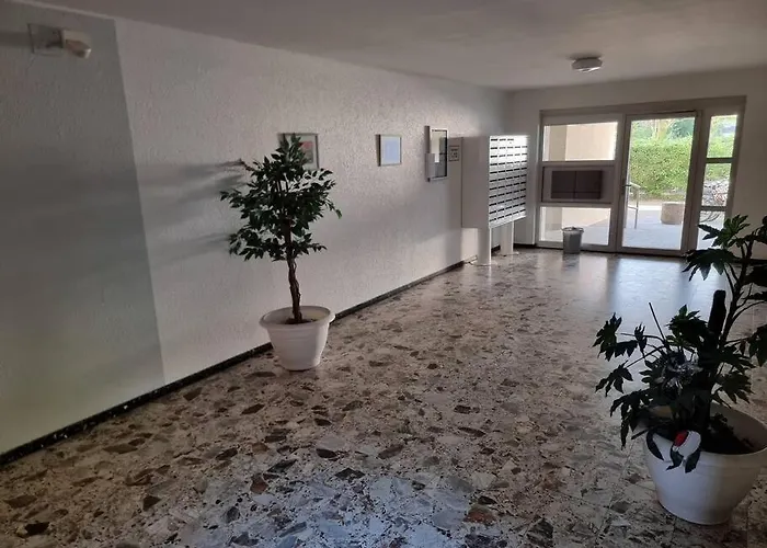 Viktoria's In 公寓 *